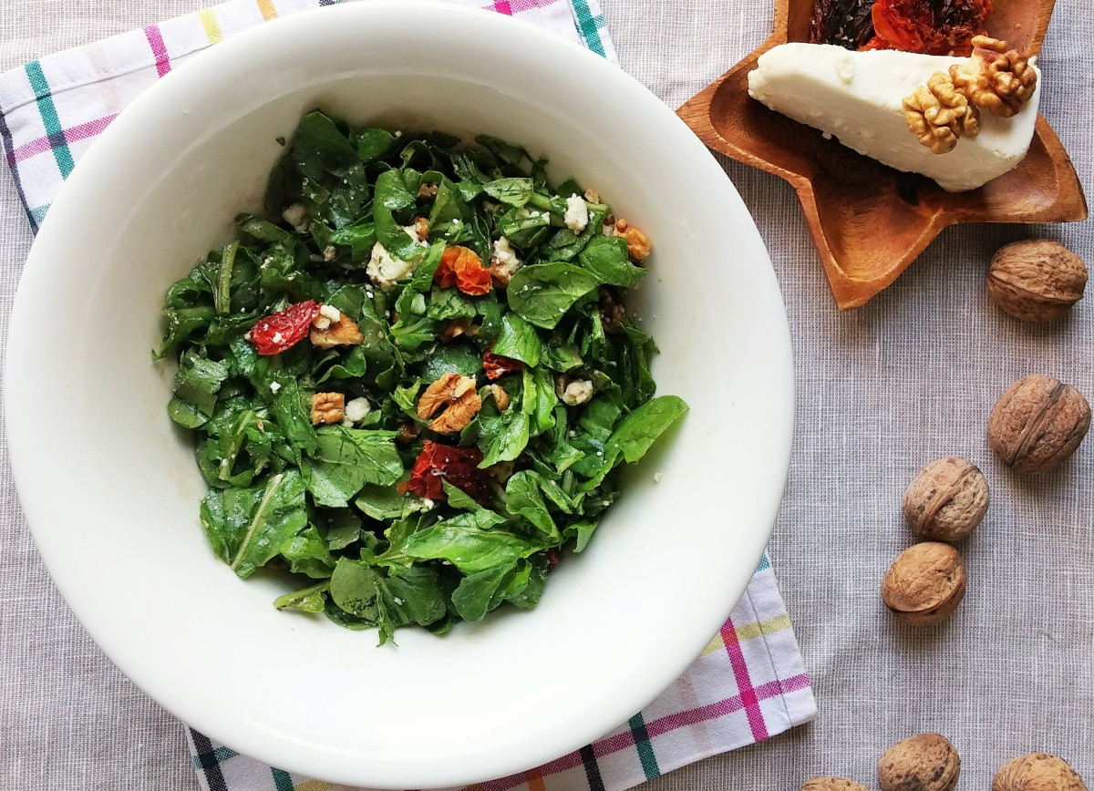 Bayrama Özel Düşük Kalorili Salata Tarifleri